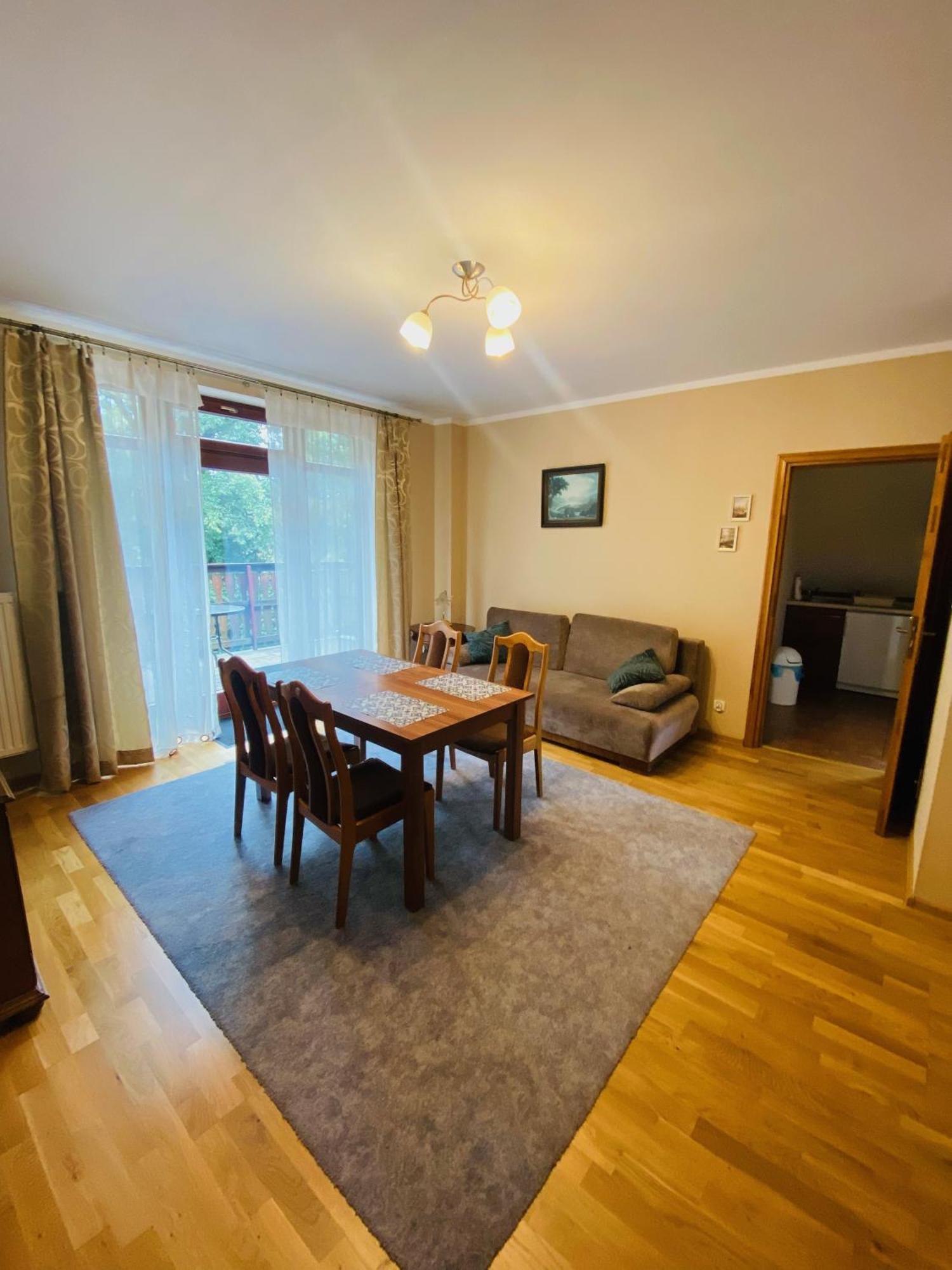 Apartamenty Zlota Palma Lądek-Zdrój Habitación foto